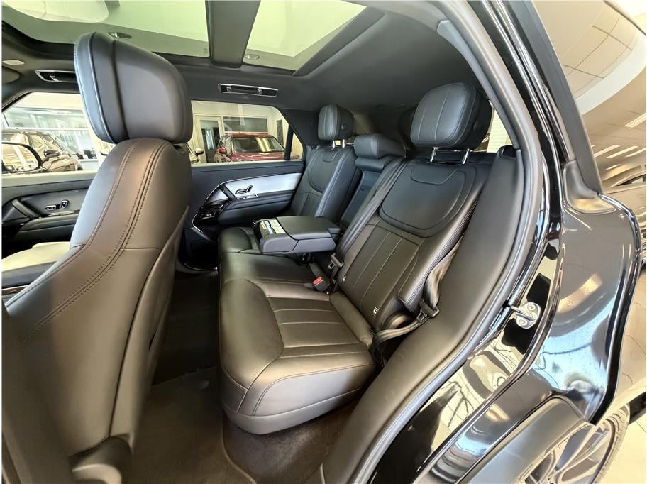 2024 Land Rover Range Rover Sport P400 SE Dynamic Sport Utility 4D