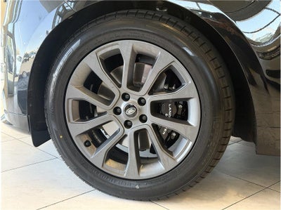 2024 Land Rover Range Rover Sport P400 SE Dynamic Sport Utility 4D