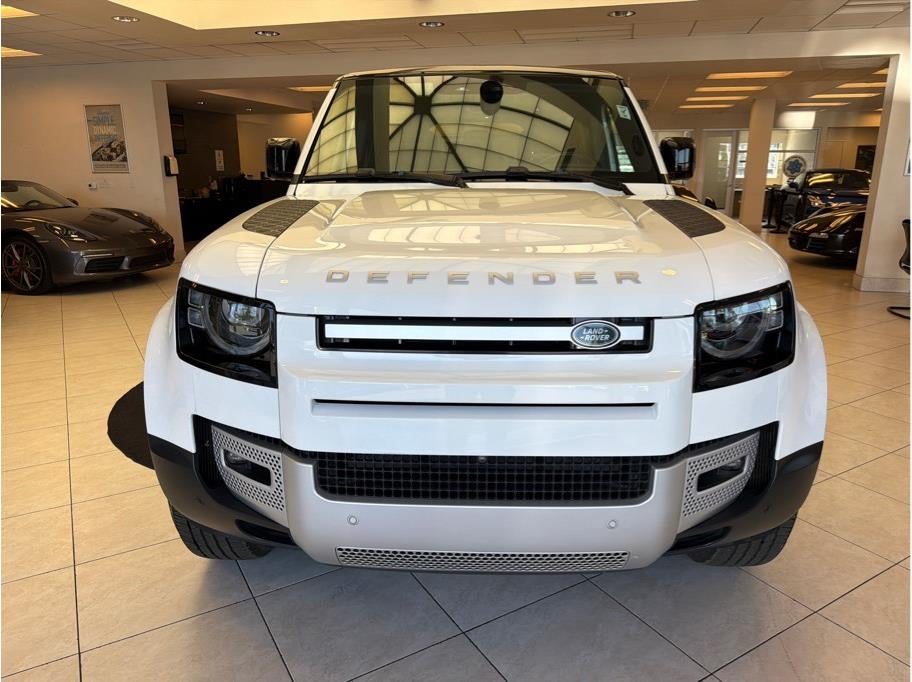 2023 Land Rover Defender 130 SE Sport Utility 4D