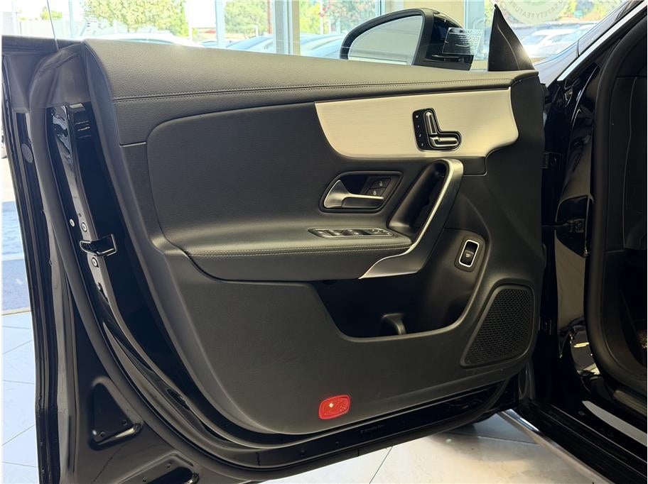 2025 Mercedes-Benz CLA CLA 250 4MATIC® Coupe 4D