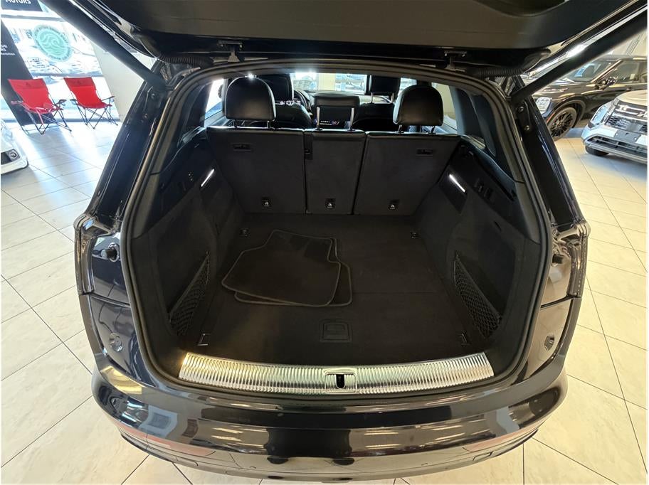 2020 Audi SQ5 Premium Plus Sport Utility 4D