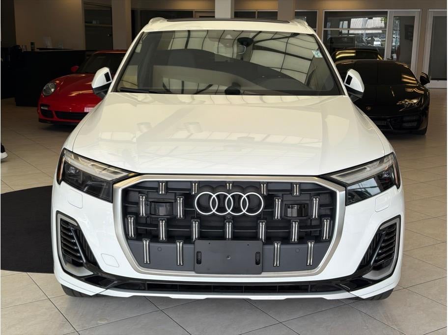 2025 Audi Q7 55 TFSI Premium Plus Sport Utility 4D