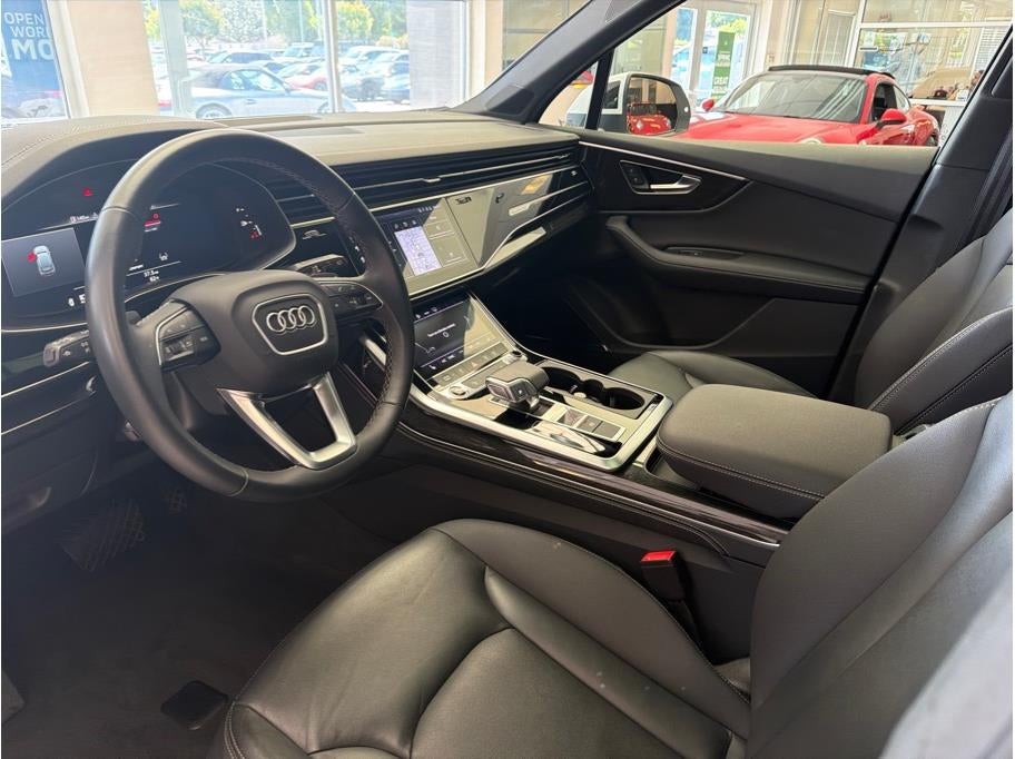 2025 Audi Q7 55 TFSI Premium Plus Sport Utility 4D