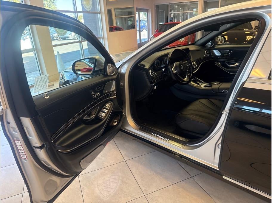 2019 Mercedes-Benz Mercedes-Maybach S-Class S 560 4MATIC® Sedan 4D