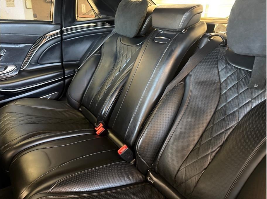2019 Mercedes-Benz Mercedes-Maybach S-Class S 560 4MATIC® Sedan 4D