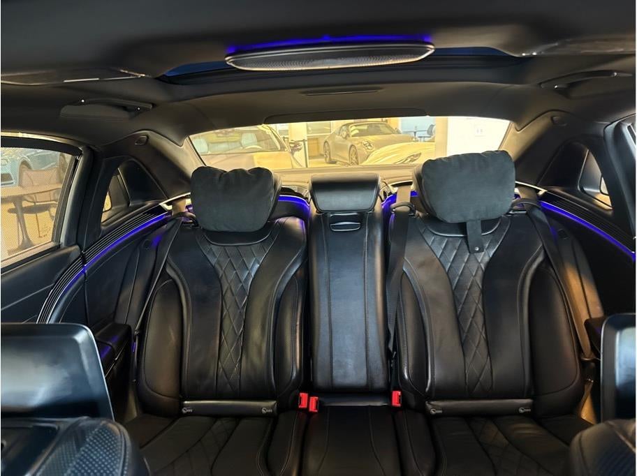 2019 Mercedes-Benz Mercedes-Maybach S-Class S 560 4MATIC® Sedan 4D
