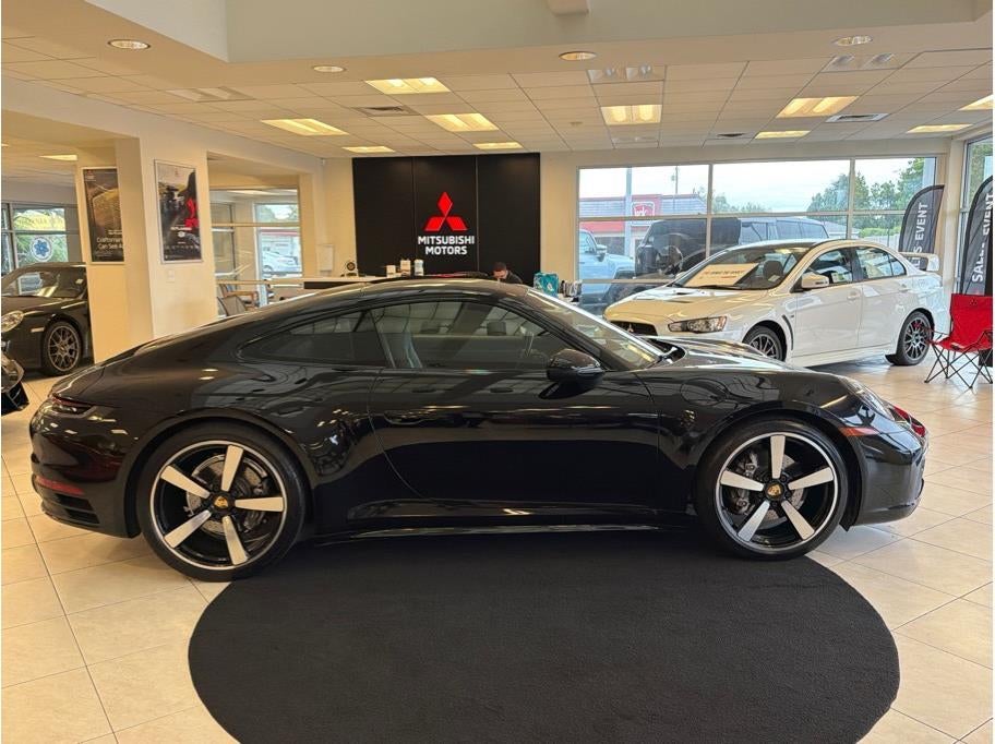 2020 Porsche 911 Carrera Coupe 2D