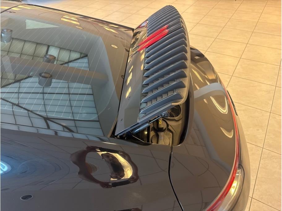 2020 Porsche 911 Carrera Coupe 2D