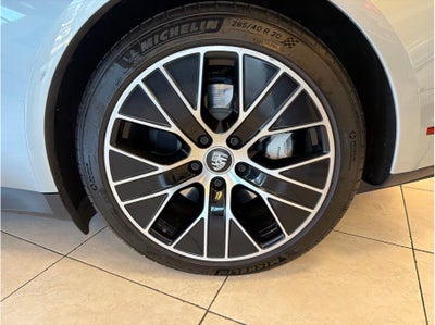 2020 Porsche Taycan Turbo Sedan 4D
