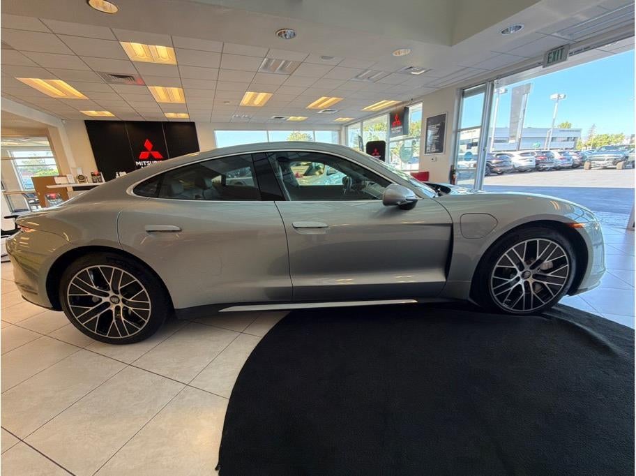2020 Porsche Taycan Turbo Sedan 4D