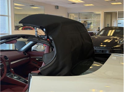 2024 Porsche 718 Boxster S Roadster 2D