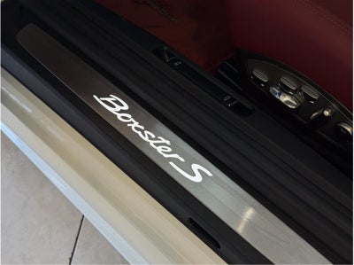 2024 Porsche 718 Boxster S Roadster 2D