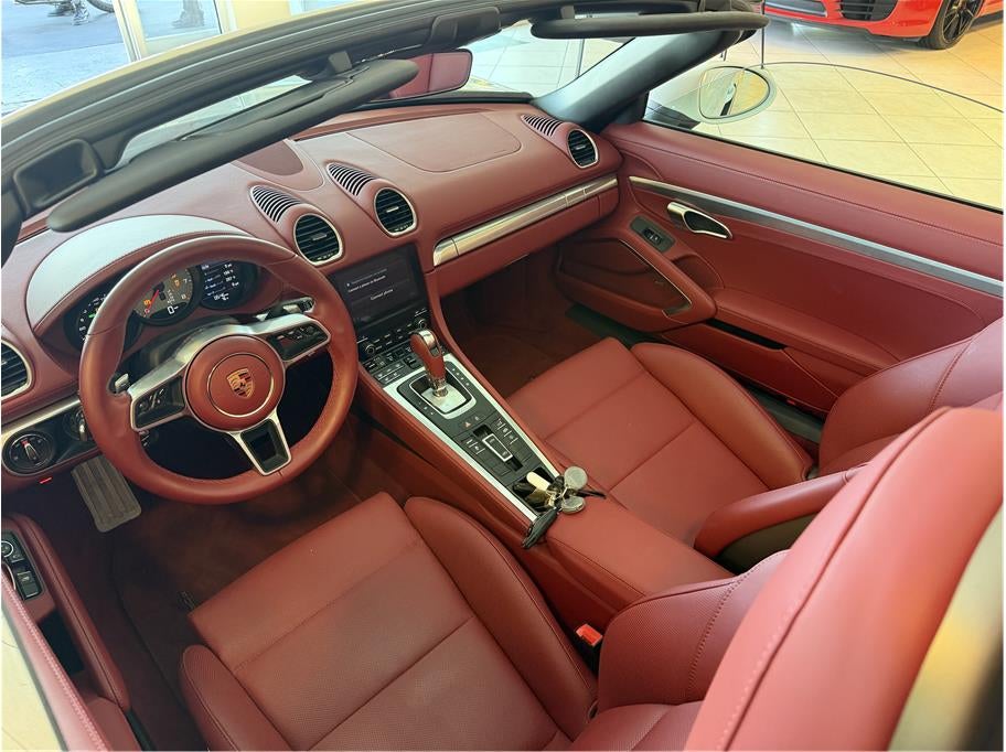 2024 Porsche 718 Boxster S Roadster 2D