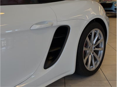 2024 Porsche 718 Boxster S Roadster 2D