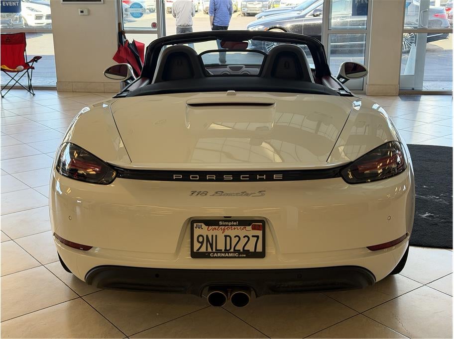 2024 Porsche 718 Boxster S Roadster 2D