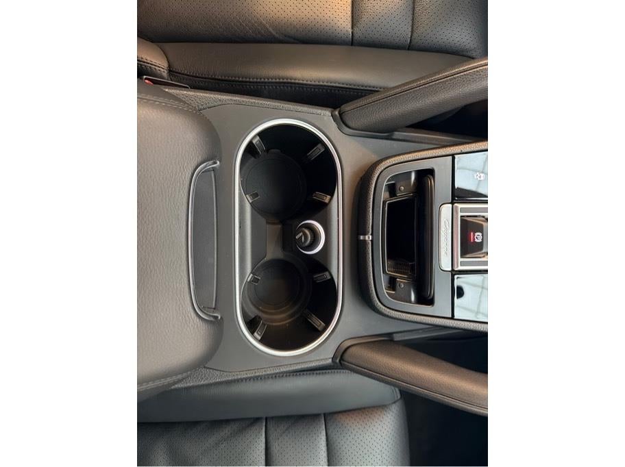 2020 Porsche Cayenne Sport Utility 4D