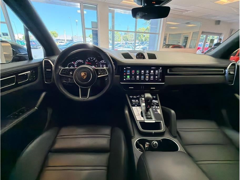 2023 Porsche Cayenne Sport Utility 4D