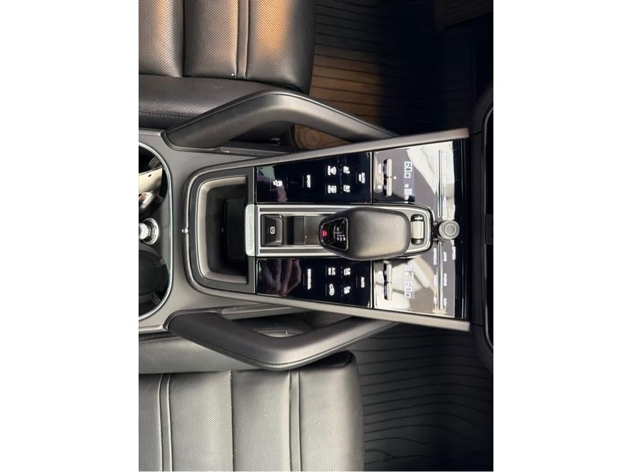 2023 Porsche Cayenne Sport Utility 4D