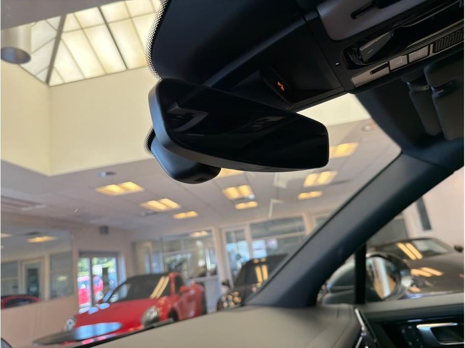 2023 Porsche Cayenne Sport Utility 4D