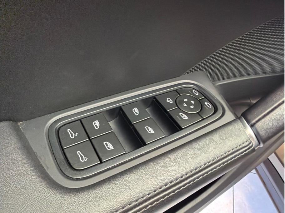 2023 Porsche Cayenne Sport Utility 4D