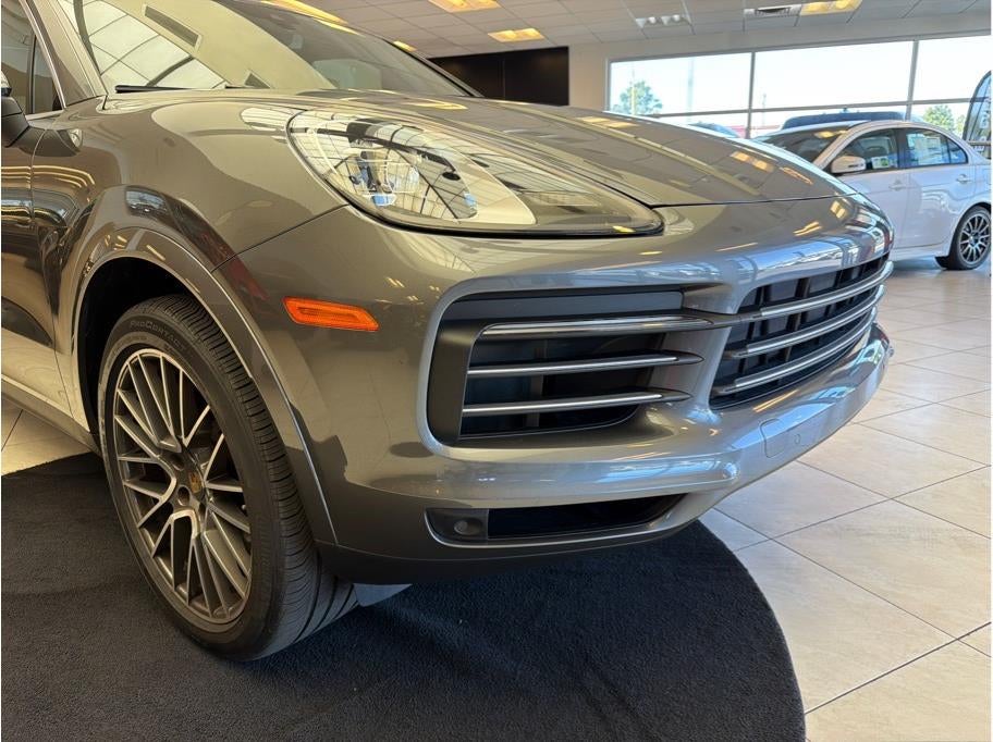 2023 Porsche Cayenne Sport Utility 4D