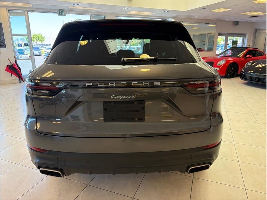 2023 Porsche Cayenne Sport Utility 4D