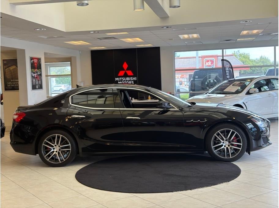 2019 Maserati Ghibli Sedan 4D