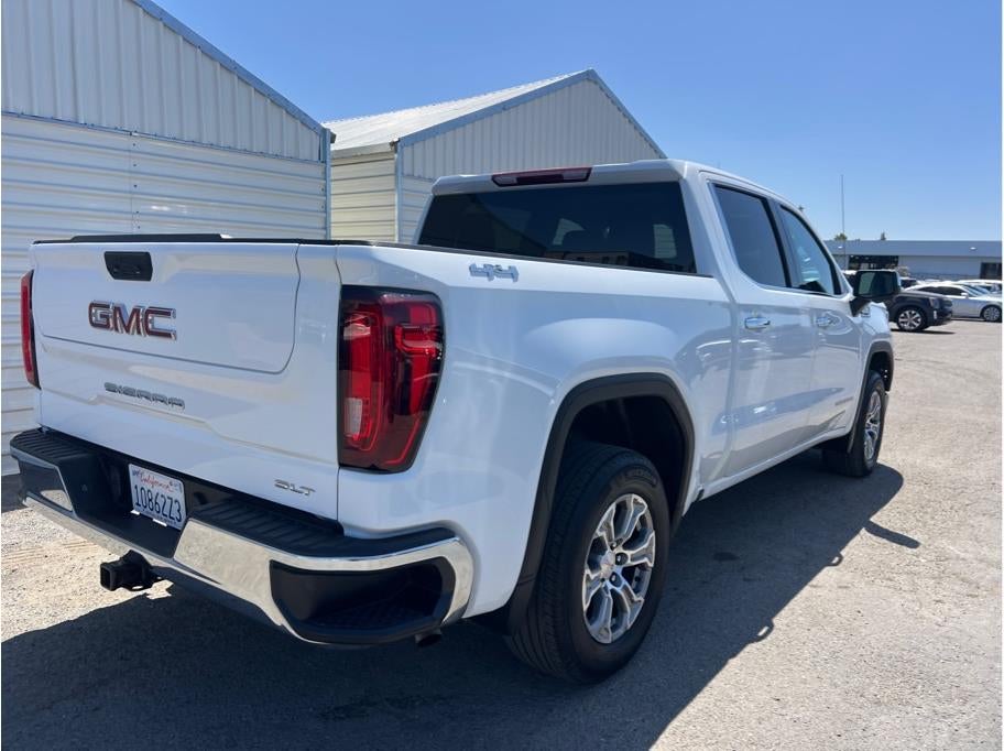 2024 GMC Sierra 1500 Crew Cab SLT Pickup 4D 5 3/4 ft