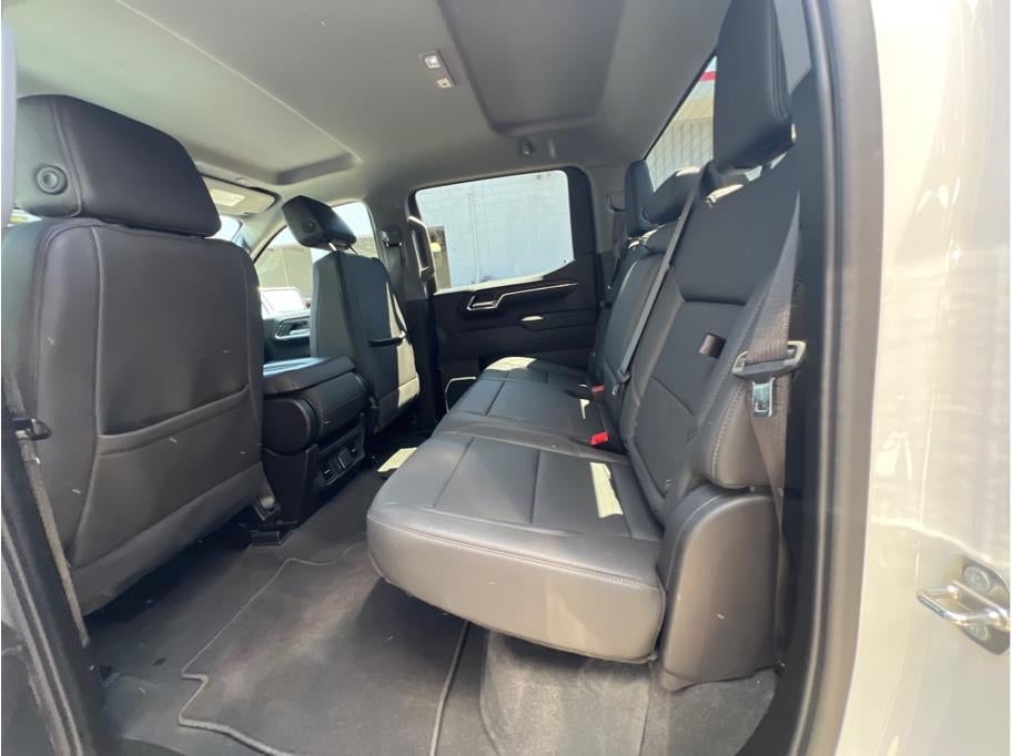 2024 GMC Sierra 1500 Crew Cab SLT Pickup 4D 5 3/4 ft