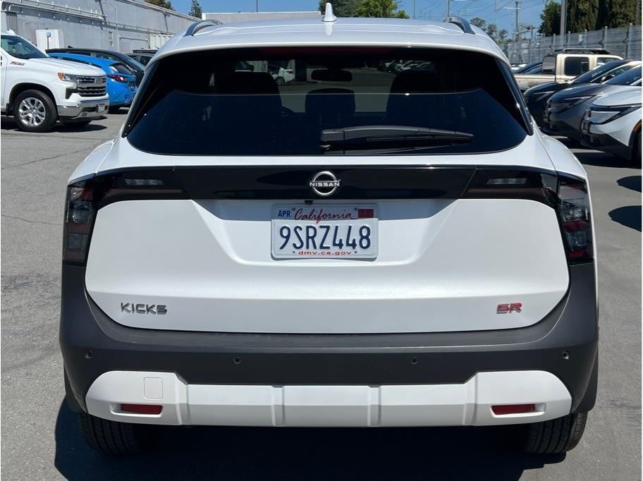 2025 Nissan Kicks SR Sport Utility 4D