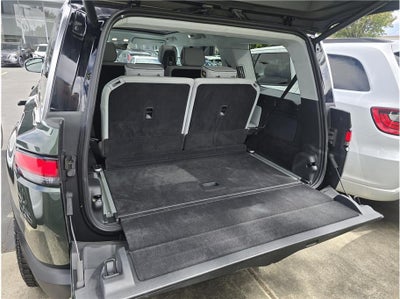 2024 Rivian R1S Quad Large Sport Utility 4D