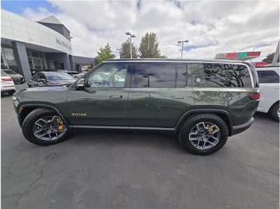 2024 Rivian R1S Quad Large Sport Utility 4D