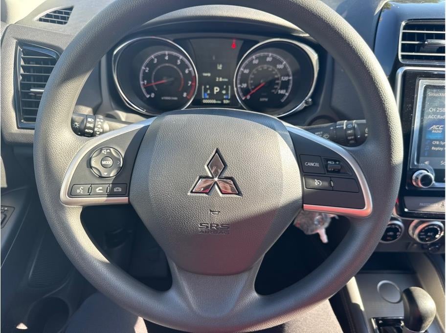 2027 Mitsubishi Outlander Sport ES