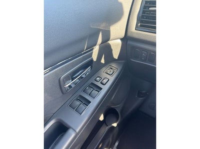 2027 Mitsubishi Outlander Sport ES