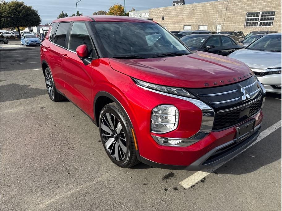 2026 Mitsubishi Outlander SE