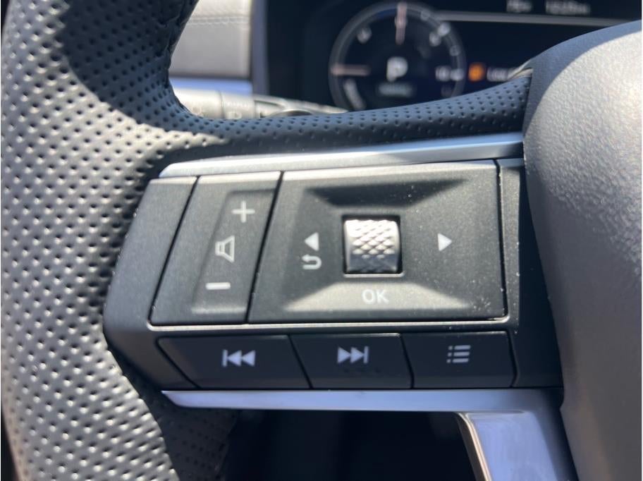2025 Mitsubishi Outlander PHEV SE Sport Utility 4D
