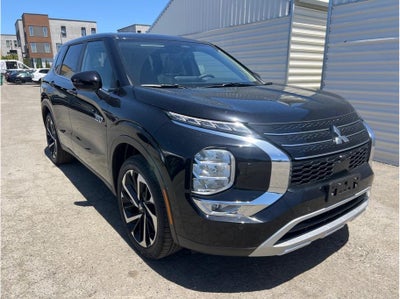2025 Mitsubishi Outlander PHEV SE Sport Utility 4D