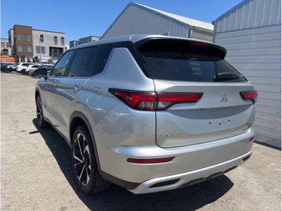 2025 Mitsubishi Outlander PHEV SE Sport Utility 4D