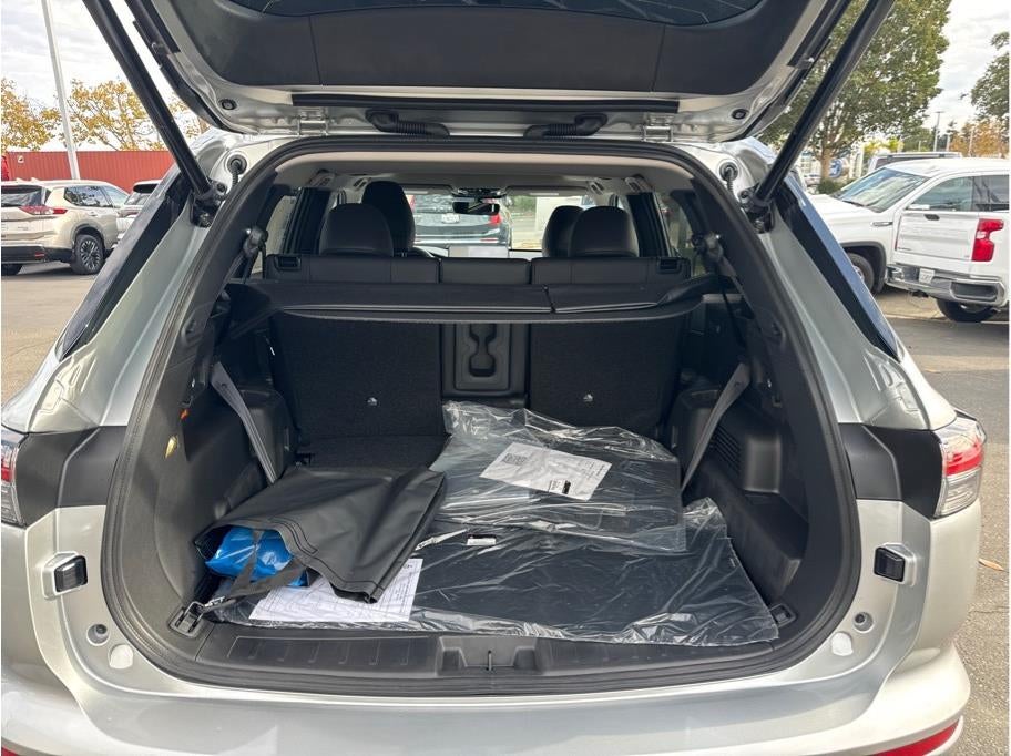 2026 Mitsubishi Outlander PHEV SE