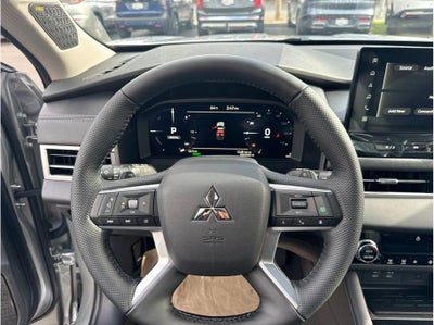 2026 Mitsubishi Outlander PHEV SE
