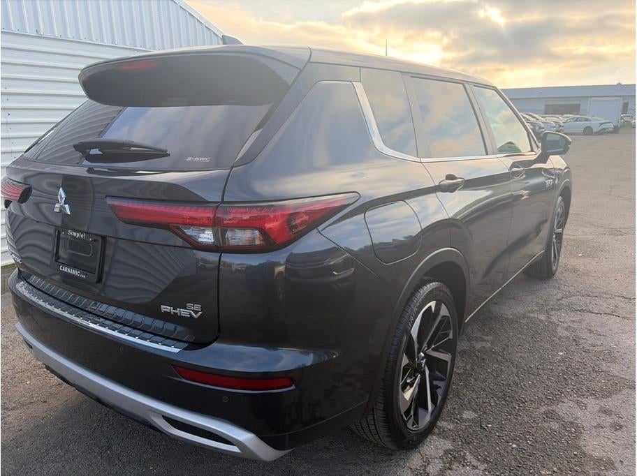 2025 Mitsubishi Outlander PHEV SE Tech Package