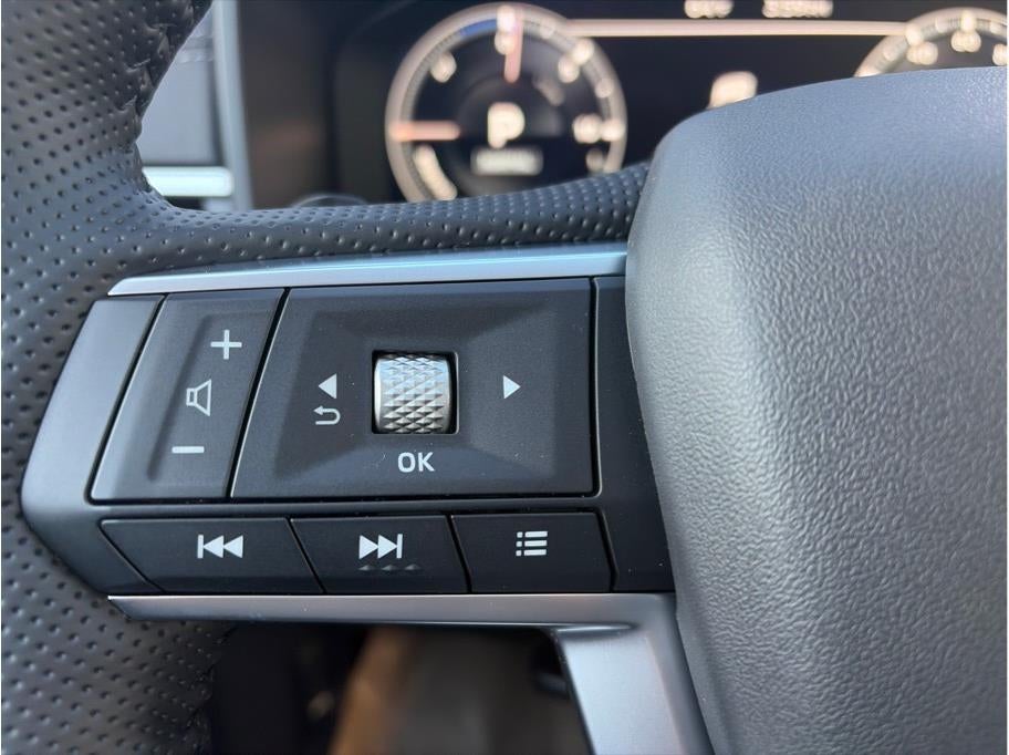 2025 Mitsubishi Outlander PHEV SEL