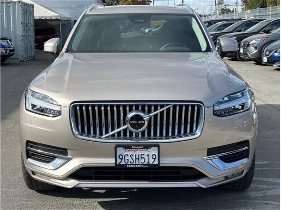 2023 Volvo XC90 B6 Plus Bright Theme Sport Utility 4D