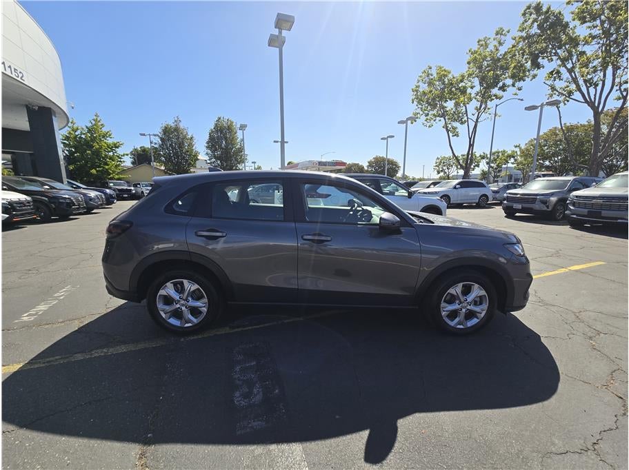 2025 Honda HR-V LX Sport Utility 4D