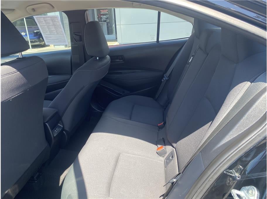 2024 Toyota Corolla LE Sedan 4D