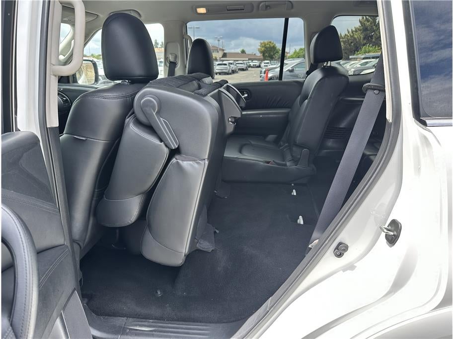 2024 Nissan Armada SV Sport Utility 4D