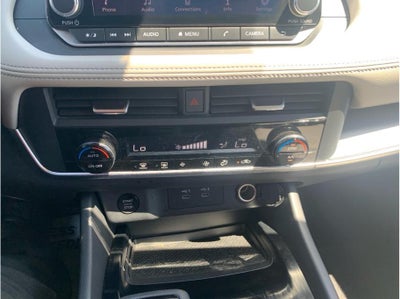 2025 Nissan Rogue SV Sport Utility 4D