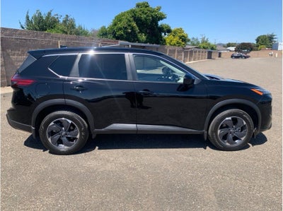 2025 Nissan Rogue SV Sport Utility 4D