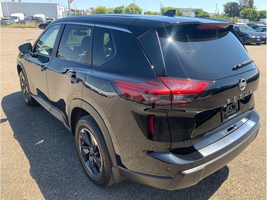 2025 Nissan Rogue SV Sport Utility 4D