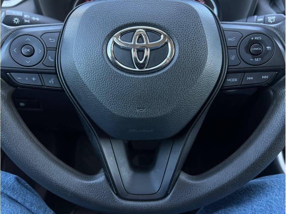 2024 Toyota RAV4 XLE Sport Utility 4D